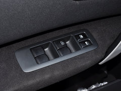 2015款 2.0L CVT 酷火 5座