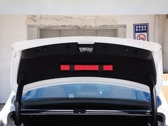 2015款 328Li 豪华设计套装