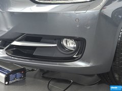 2015款 320i 运动设计套装