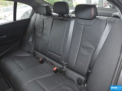2015款 320i 运动设计套装