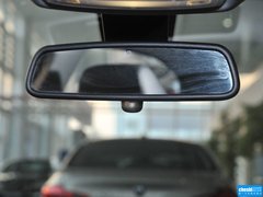 2015款 320Li 时尚型