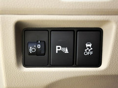 2014款 1.8L CVT 豪华版 5座