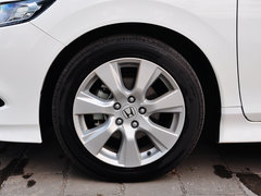 2014款 1.8L 自动舒适精英版 5座