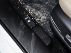 2014款 1.8L 自动舒适精英版 5座