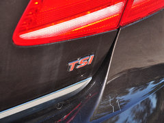 2015款 2.0TSI 尊贵型