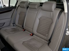 2015款 2.0TSI 尊貴型