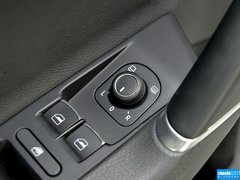 2015款 2.0TSI 尊貴型