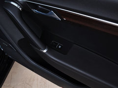 2015款 1.8TSI 尊贵型