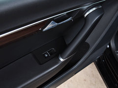 2015款 1.8TSI 尊贵型