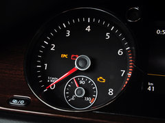 2015款 1.8TSI 尊贵型
