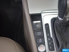 2015款 1.8TSI 尊贵型