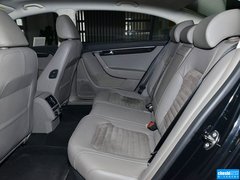 2015款 1.8TSI 尊贵型