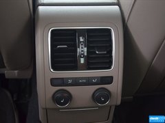 2015款 1.8TSI 尊贵型