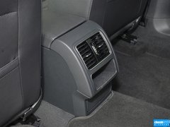 2015款 1.8TSI 尊贵型