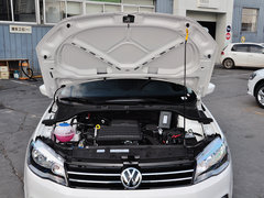 2015款 1.6L 自动 豪华型