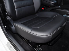 2015款 1.6L 自动 豪华型