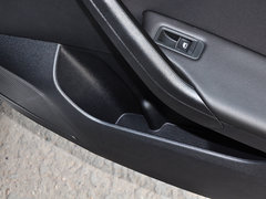 2015款 1.6L 自动 豪华型