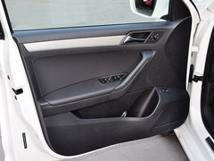 2015款 1.6L 自动 豪华型