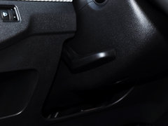 2015款 1.6L 自动 豪华型
