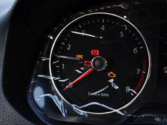 2015款 1.6L 自动 豪华型