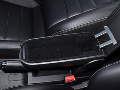 2015款 1.6L 自动 豪华型