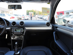 2015款 1.6L 自动 豪华型
