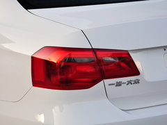 2015款 1.6L 自动 豪华型