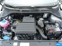 2015款 1.6L 自动 豪华型