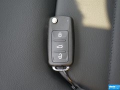 2015款 1.6L 自动 豪华型