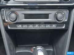 2015款 1.6L 自动 豪华型