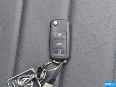 2015款 1.6L 自动 豪华型