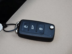 2015款 1.6L 自動(dòng) 舒適型