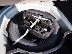 2015款 1.6L 自动 舒适型
