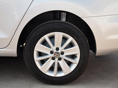 2015款 1.6L 自动 舒适型