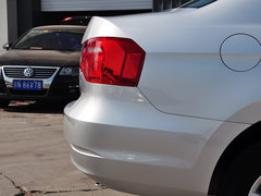 2015款 1.6L 自动 舒适型
