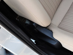 2015款 1.6L 自动 舒适型
