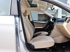 2015款 1.6L 自动 舒适型