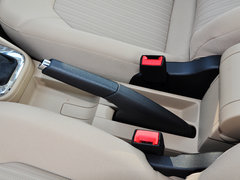 2015款 1.6L 自动 舒适型
