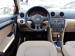 2015款 1.6L 自动 舒适型