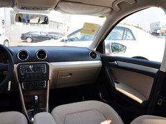 2015款 1.6L 自动 舒适型
