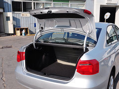 2015款 1.6L 自动 舒适型