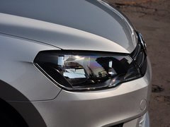 2015款 1.6L 自動(dòng) 舒適型