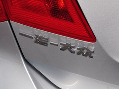 2015款 1.6L 自動(dòng) 舒適型