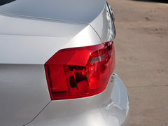 2015款 1.6L 自動(dòng) 舒適型