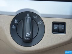 2015款 1.6L 自动 舒适型