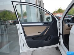 2015款 1.6L 自动 舒适型