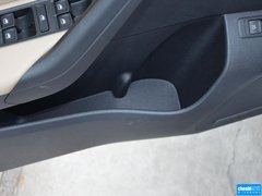 2015款 1.6L 自动 舒适型