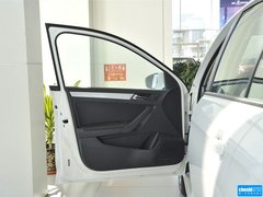 2015款 1.6L 自动 舒适型