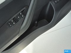 2015款 1.6L 自动 舒适型