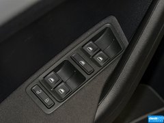 2015款 1.6L 自动 舒适型